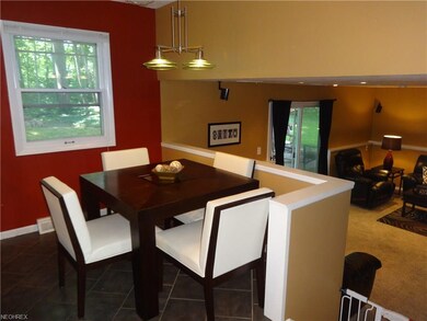 Eat-in Kitchen open to family room