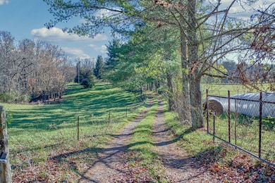 2730 Muddy Pond Rd, Monterey, TN 38574 - photo 6