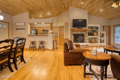 1640 S Spruce Ln, Show Low, AZ 85901 - photo 6