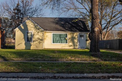 24746 Cunningham Ave, Warren, MI 48091 - photo 2