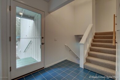 Tile Entry-Tri Level