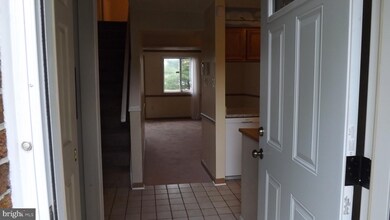 6006 Rowanberry Dr, Elkridge, MD 21075 - photo 7