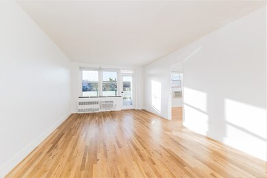 525 Ocean Pkwy unit 5K, Brooklyn, NY 11218 - photo 4