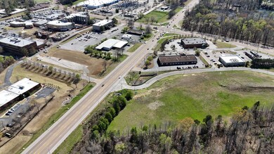 Overlooking Intersection of Singleton Pkwy and Aus