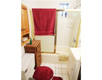 Master Bath/Spa.