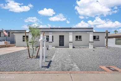 8436 N 13th Pl-1