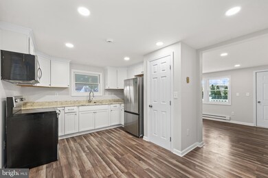 12197 Allen Ave, King George, VA 22485 - photo 6