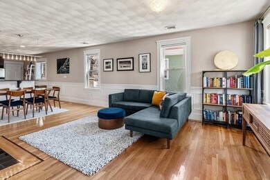 51 Raymond Ave unit 2, Somerville, MA 02144 - photo 6