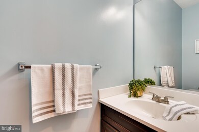 2726 Valley Park Dr, Baltimore, MD 21209 - photo 5