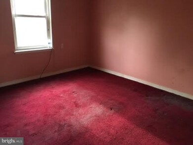 3171 Alabama Rd, Camden, NJ 08104 - photo 5