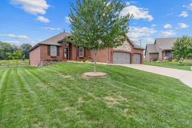 1239 S Rosemoor Dr, Nixa, MO 65714 - photo 2