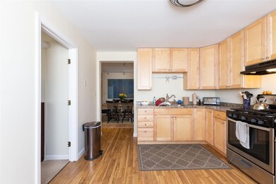 68 Walnut St, Burlington, VT 05401 - photo 5