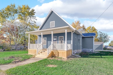 301 W Main St, La Crosse, IN 46348 - photo 2