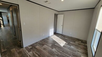 1704 Mlk jr unit 208, Killeen, TX 76543 - photo 2
