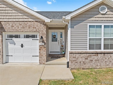 3422 Chippewa Dr, Belleville, IL 62221 - photo 2