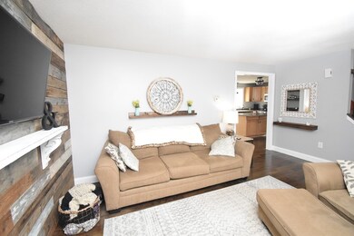 10 Judy Ln, East Longmeadow, MA 01028 - photo 4