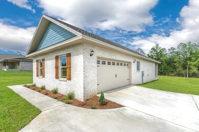 4084 Happy Trails Rd Front-3