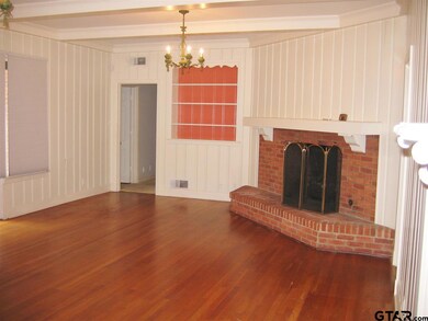 2627 S Chilton Ave, Tyler, TX 75701 - photo 6