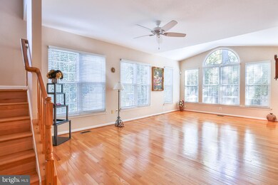 43449 Quentin St, Chantilly, VA 20152 - photo 4