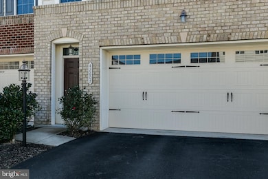 42607 Offenham Terrace, Chantilly, VA 20152 - photo 3