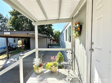 New covered front porch