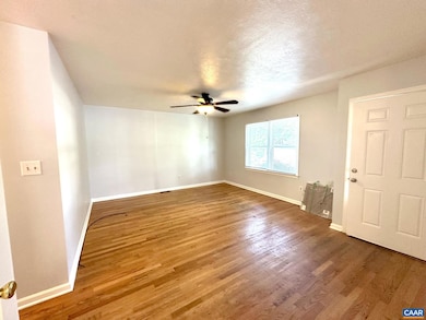 646 N Delphine Ave unit A, Waynesboro, VA 22980 - photo 6