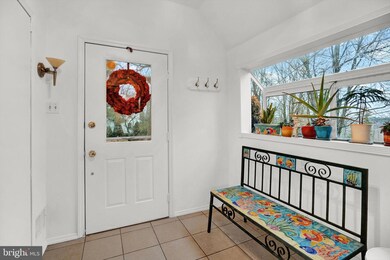 5424 Silo Hill Rd unit 2, Doylestown, PA 18902 - photo 4