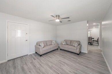 672 W Cedar St, Hurst, TX 76053 - photo 5