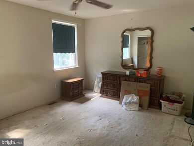 137 Baker Ave, Atco, NJ 08004 - photo 6