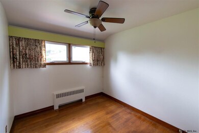 43 Orchard Ave, Albany, NY 12203 - photo 4