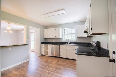 1031 Crowders Creek Rd, Gastonia, NC 28052 - photo 5