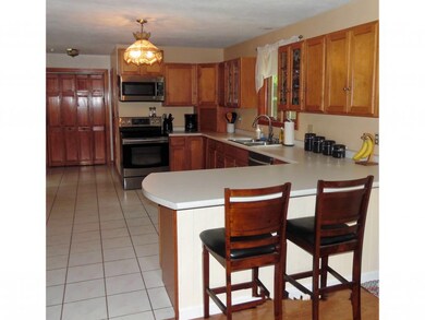 19 Oak Ridge Rd, Nottingham, NH 03290 - photo 5