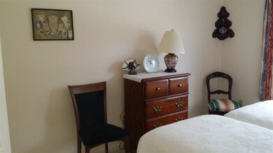 60 Laurel Ln, White River Junction, VT 05001 - photo 7