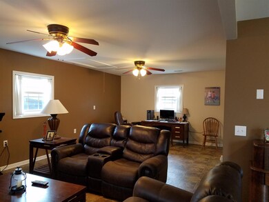 1006 Keylon St, Manchester, TN 37355 - photo 3