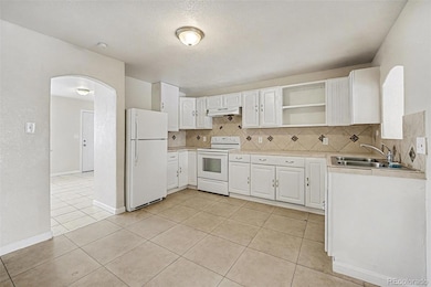 2308 Galena St, Aurora, CO 80010 - photo 3