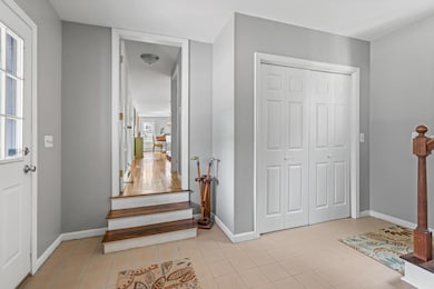7 Canterbury entry 1st fl