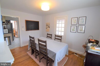 9508 Monroe St, Silver Spring, MD 20910 - photo 4