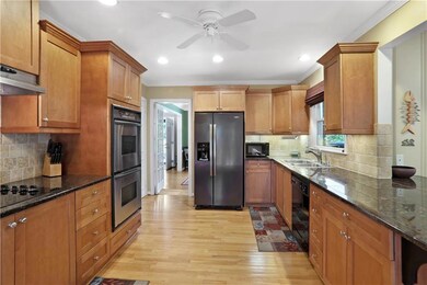 2186 Leafmore Dr, Decatur, GA 30033 - photo 7