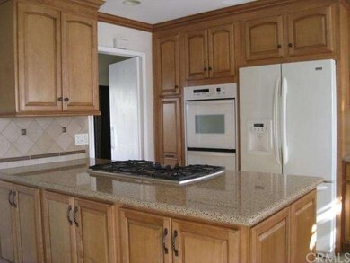 Family kitchen, build-in appliances
