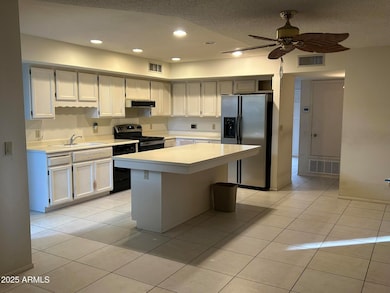 8174 E Del Cuarzo Dr, Scottsdale, AZ 85258 - photo 4