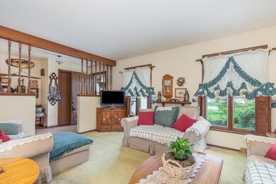 401 N Wright St, Griffith, IN 46319 - photo 2