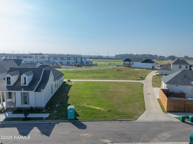 113 Hedgemoore Ct, Youngsville, LA 70592 - photo 2