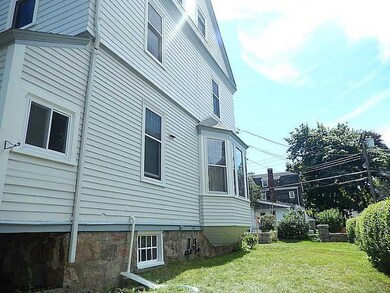 30 Cranston Ave, Newport, RI 02840 - photo 3