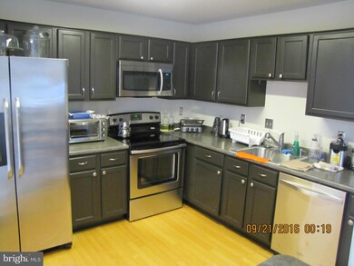 8198 Winstead Place unit 202, Manassas, VA 20109 - photo 5