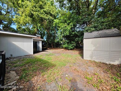 2228 Betsy Dr, Jacksonville, FL 32210 - photo 7