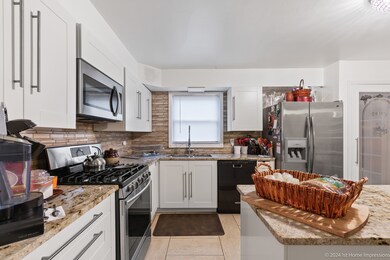 18940 Willow Ave, Country Club Hills, IL 60478 - photo 4