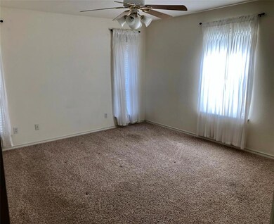 1313 Mcanear Ct, Cleburne, TX 76033 - photo 7