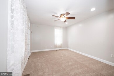 1 W Wilson Blvd, Hagerstown, MD 21740 - photo 7