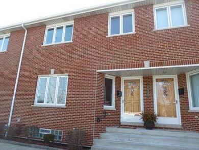 6101 S Parkside Ave unit C, Chicago, IL 60638 - photo 2