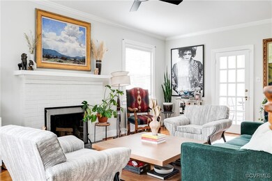 The living room is complete with pristine crown mo